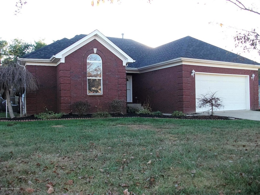 310 Helmwood Cir, Mount Washington, KY 40047 - photo 1