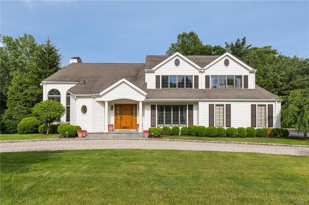 17 Marbourne Dr, Mamaroneck, NY 10543 - photo 1