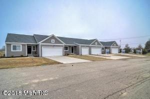 1096 Countryair Dr unit 1, Wayland, MI 49348 - photo 1