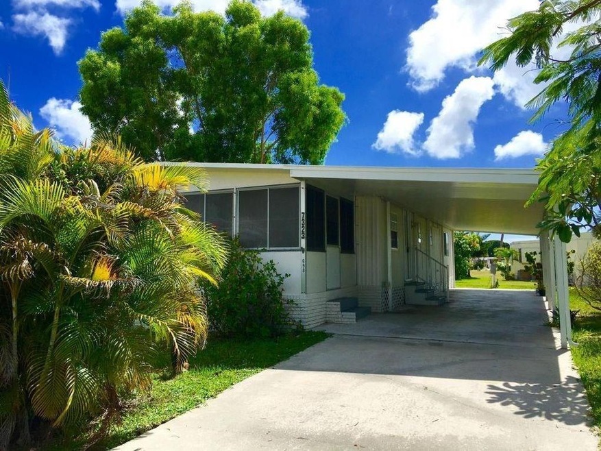 7323 44th Terrace N unit 698, West Palm Beach, FL 33404 - photo 1