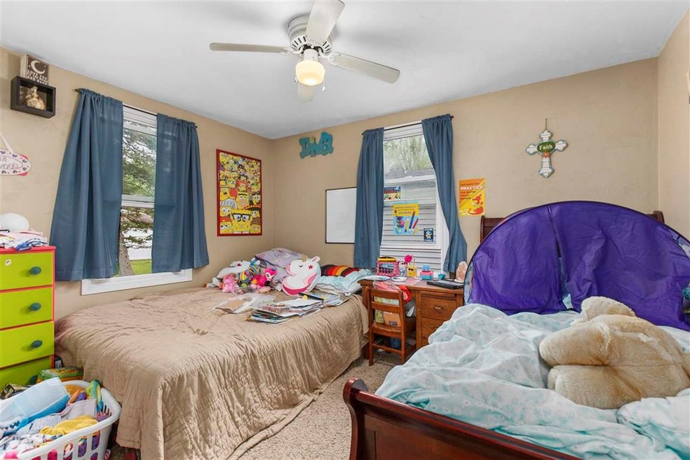 2711 W Highway Dr, Appleton, WI 54914 - photo 1