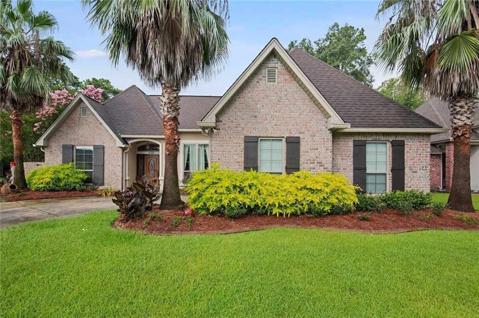 100 Autumn Lakes Cove, Slidell, LA 70461 - photo 1