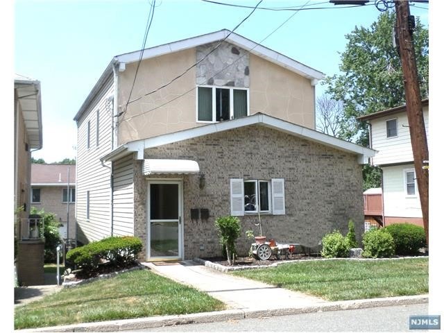 471 Chestnut St unit 1, Ridgefield, NJ 07657 - photo 1