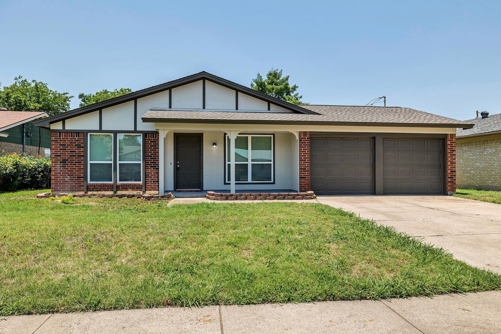 6417 Dorchester Trail, North Richland Hills, TX 76182 - photo 1