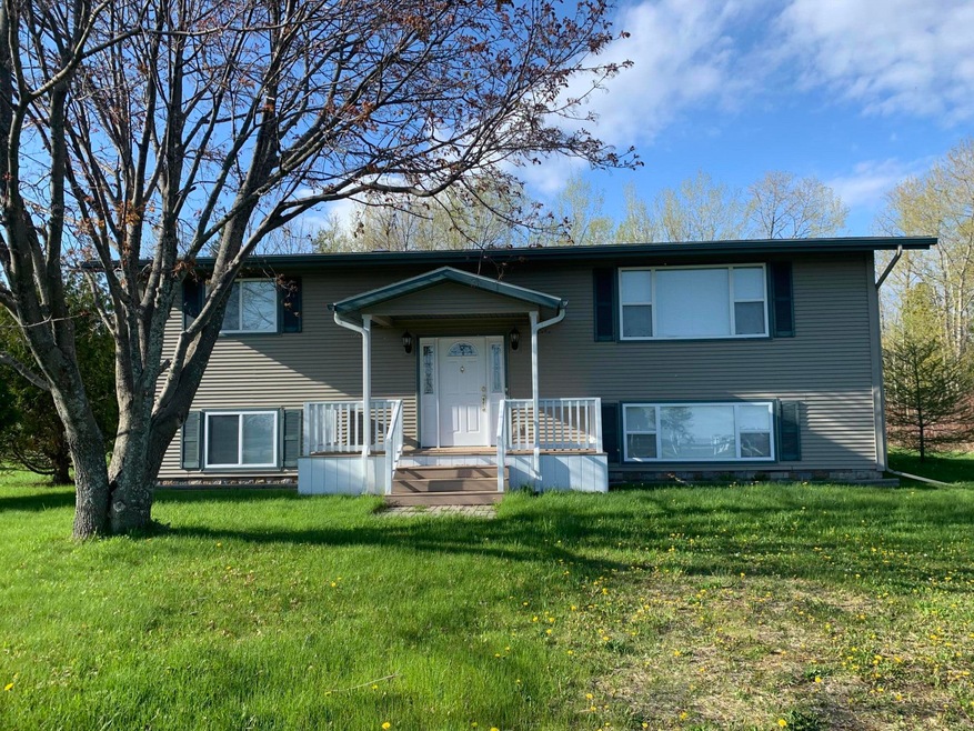 1 House - Front View