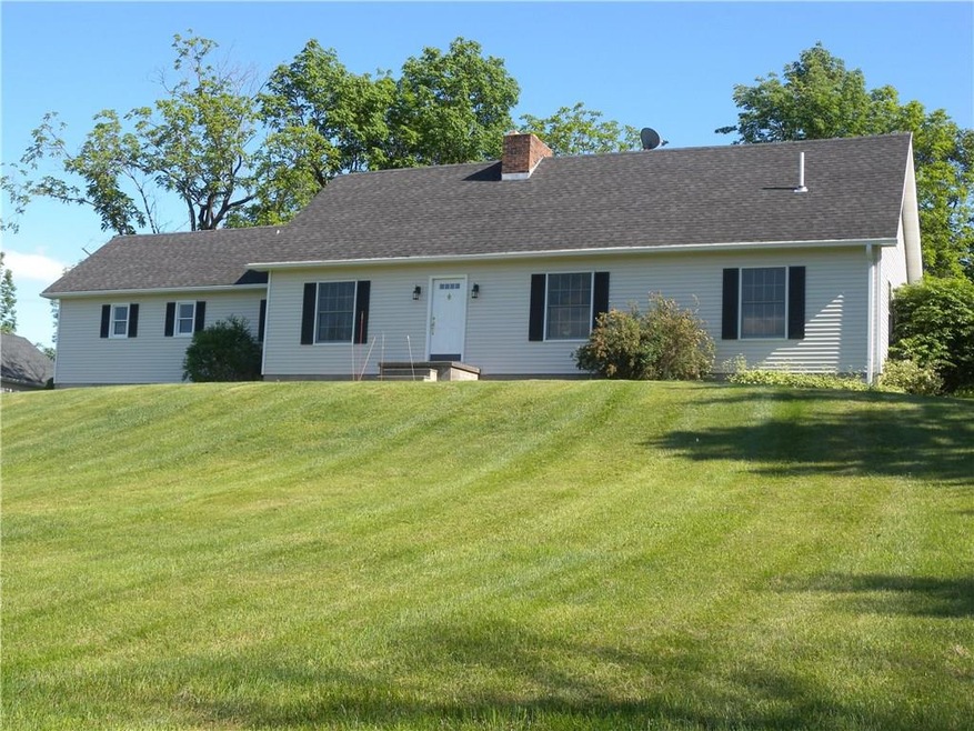 You will certainly enjoy calling this spacious hil