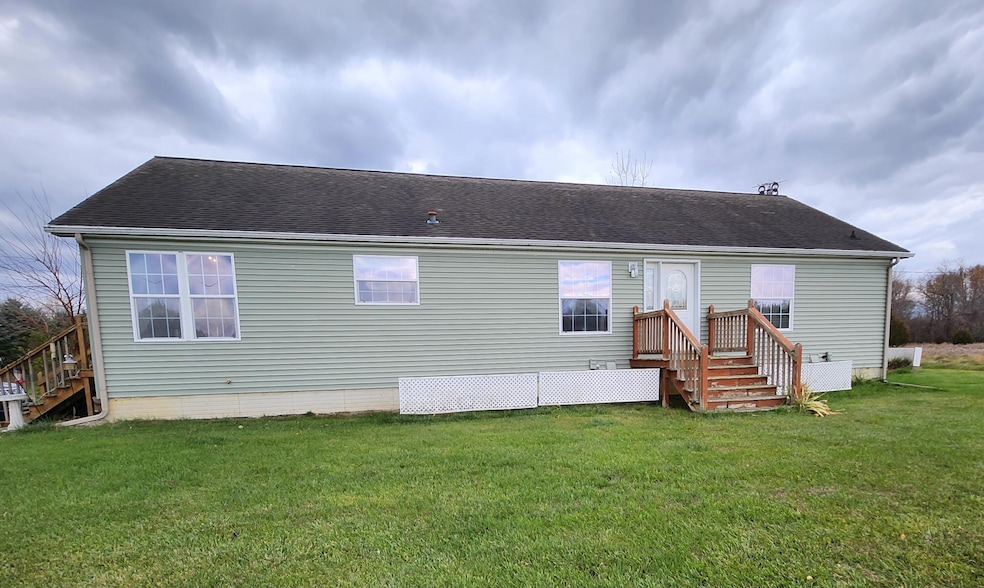 3590 Vandekarr Rd, Owosso, MI 48867 - photo 1