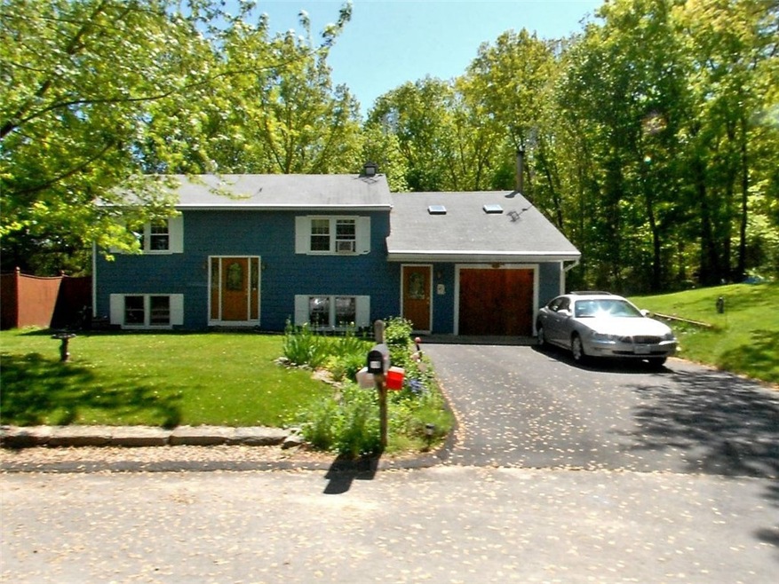 18 Eaton St, North Smithfield, RI 02896 - photo 1