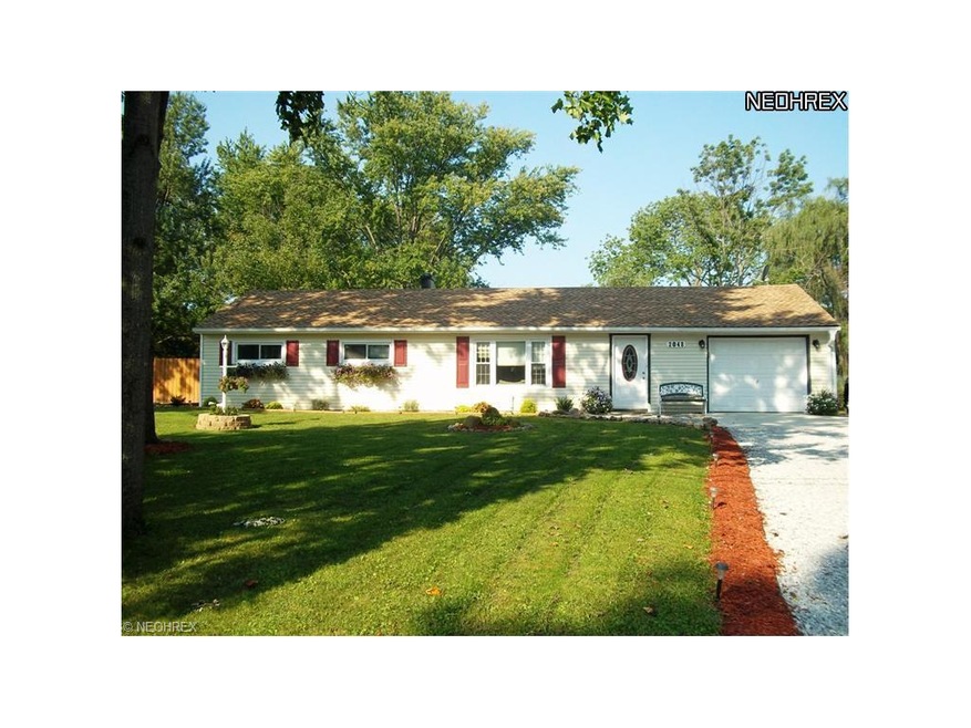 This ranch has a great big yard and it has been re