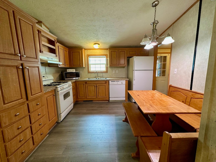 6 Shadow Ln, Berwick, ME 03901 - photo 1