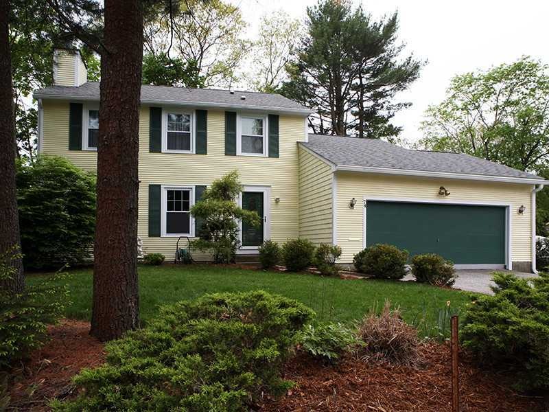 74 Massasoit Ave, Barrington, RI 02806 - photo 1