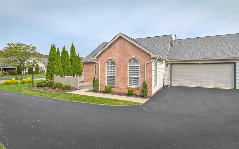 Well maintained maintenance free one level living condo in desirable Danburry Farms neighborhood.