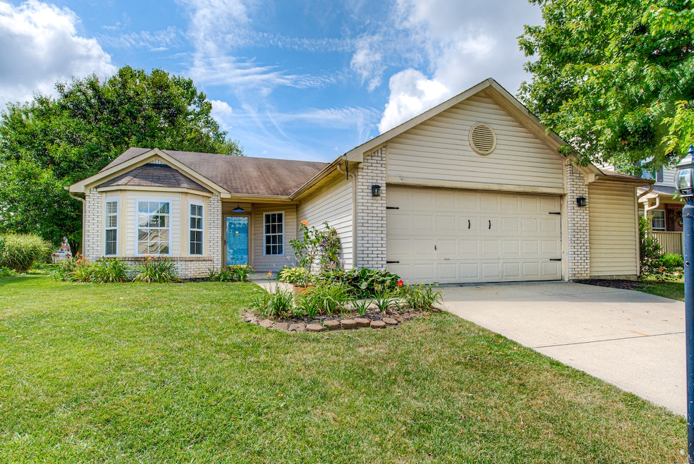 10149 Bootham Close, Fishers, IN 46038 - photo 1
