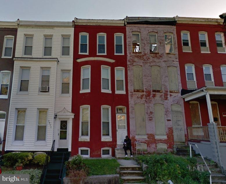 2913 Walbrook Ave, Baltimore, MD 21216 - photo 1