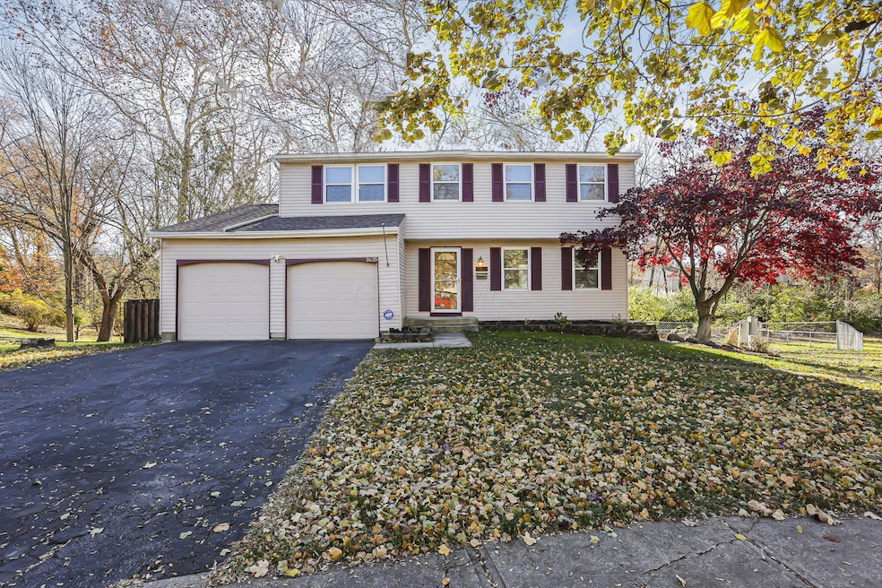 1635 Tendril Ct, Columbus, OH 43229 - photo 1