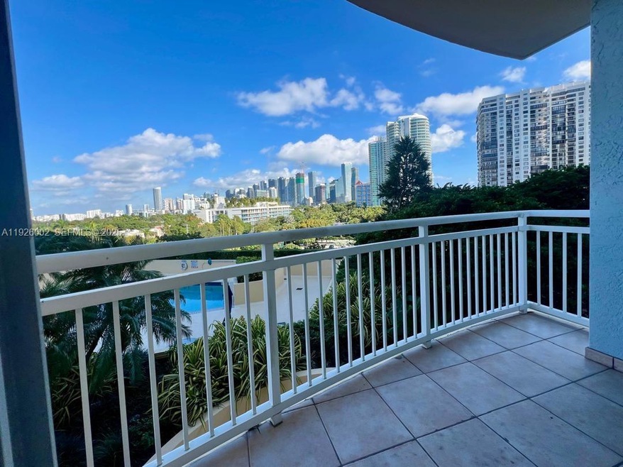 The Metropolitan Brickell Condos unit 703, Miami, FL 33129 - photo 1