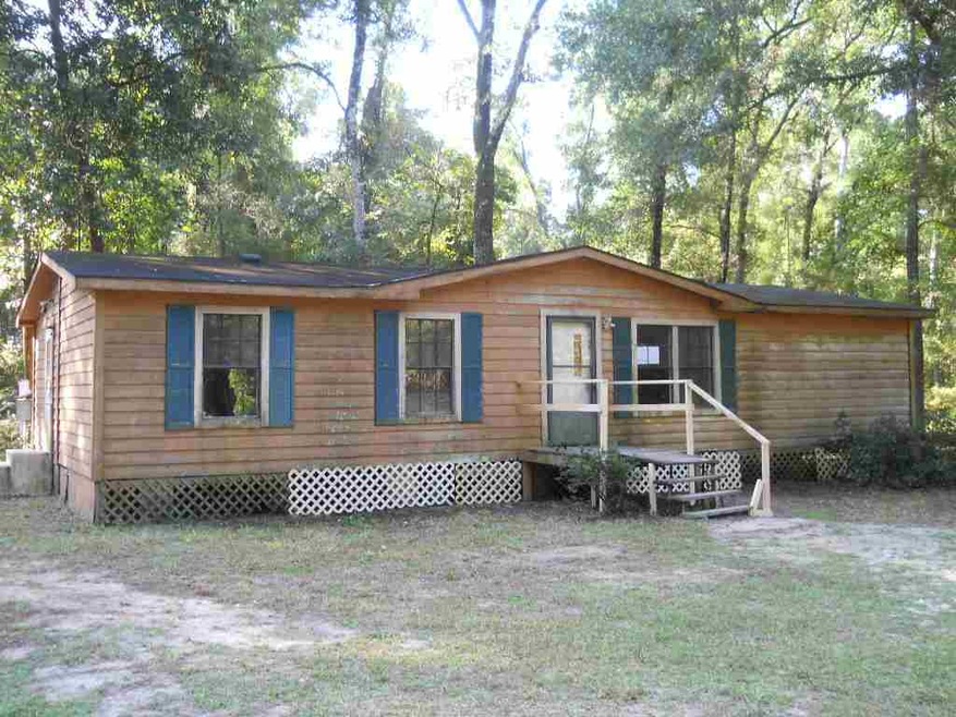 172 Leslie Cir, Crawfordville, FL 32327 - photo 1