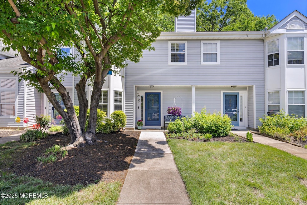 405 Hampton Ct (3)