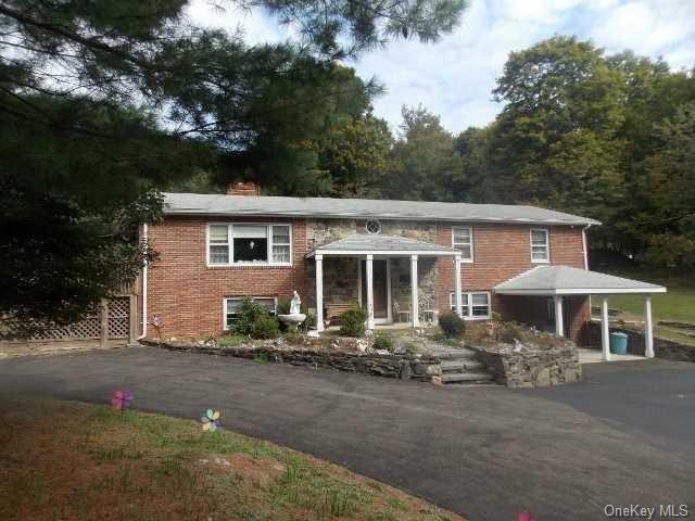 117 Camp Rd, Red Hook, NY 12571 - photo 1