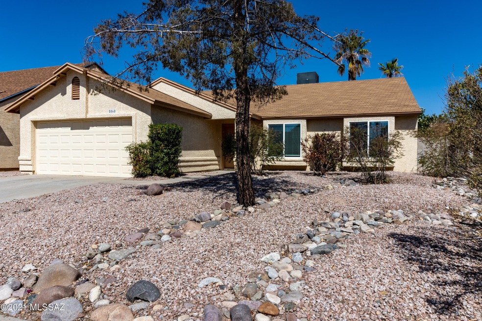 5060 W Pheasant St-1