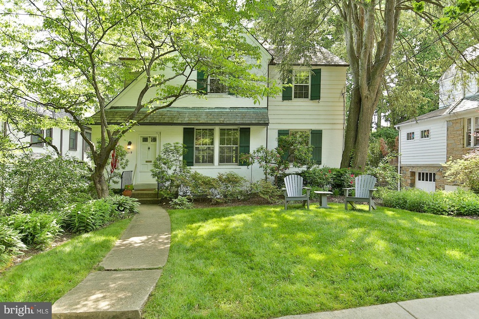 4219 49th St NW, Washington, DC 20016 - photo 1