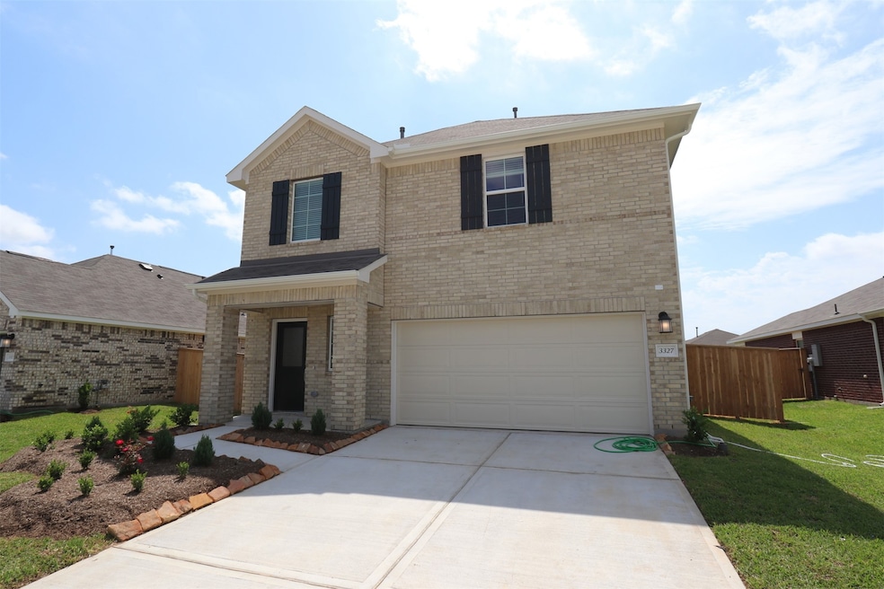 3327 Trail View Dr, Rosenberg, TX 77471 - photo 1