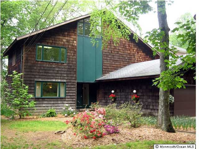 297 Lakeside Ave, Colts Neck, NJ 07722 - photo 1