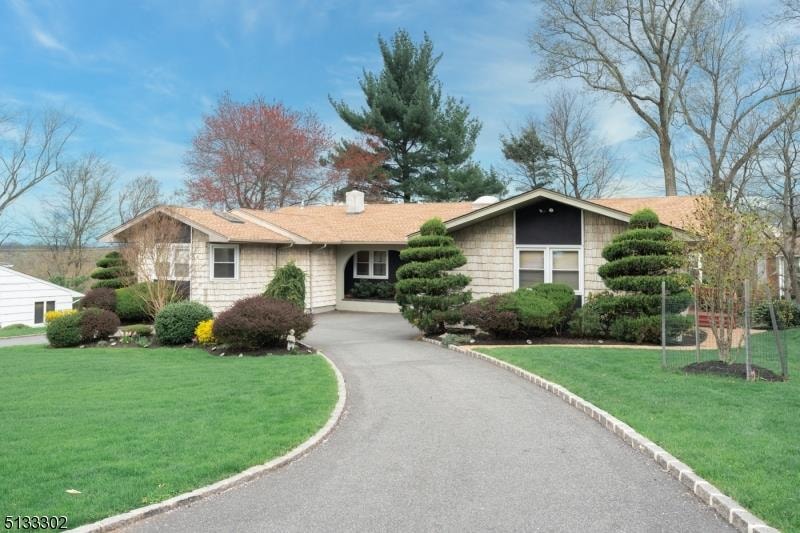 Sold $831,000 • Co-Listing Agent