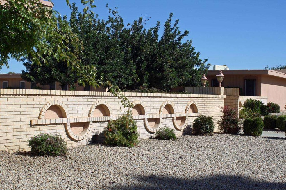 10572 W Palmeras Dr, Sun City, AZ 85373 - photo 1