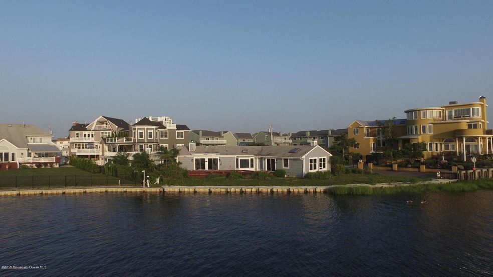 16 Island View Way, Sea Bright, NJ 07760 - photo 1