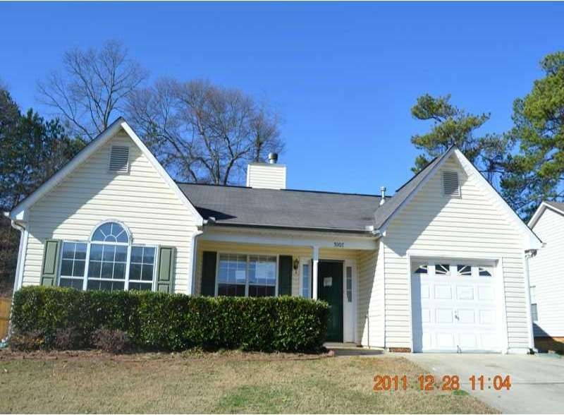 5907 Green Meadow Way, Rex, GA 30273 - photo 1