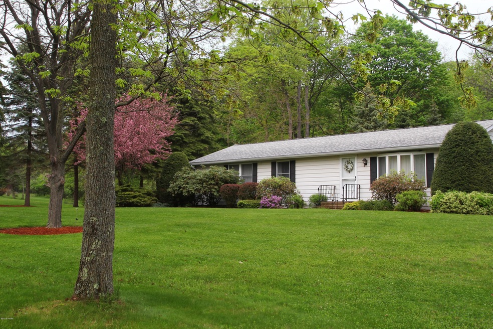 798 Bethany Turnpike, Honesdale, PA 18431 - photo 1