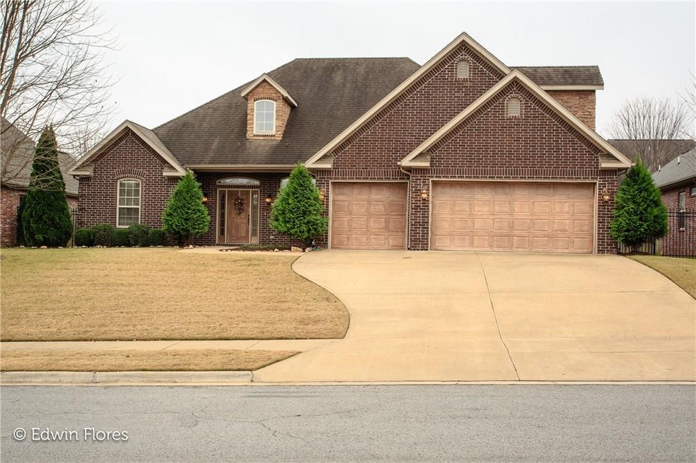 3803 SW Sandstone Ave, Bentonville, AR 72712 - photo 1