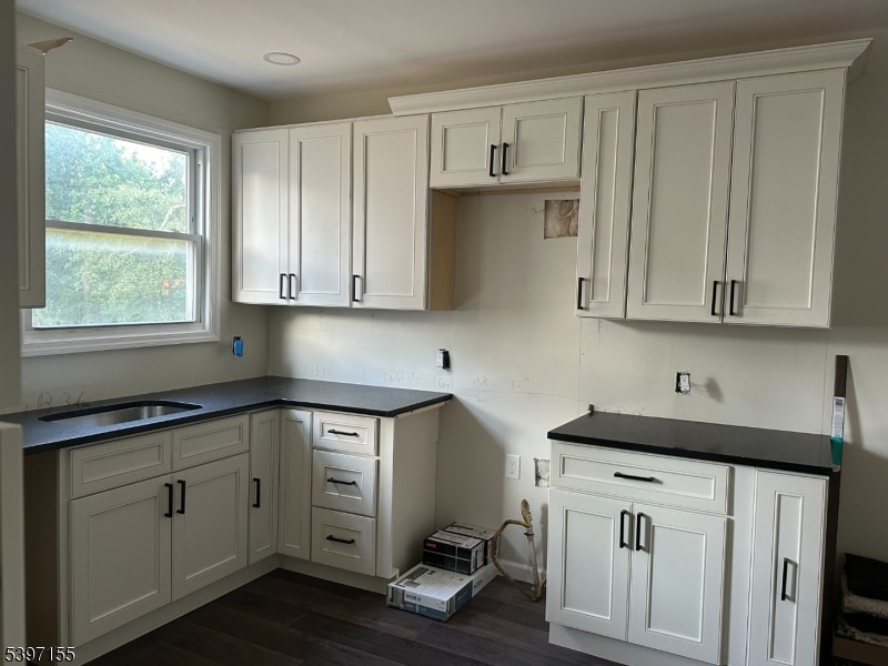 92 Harrison Place unit 1, Irvington, NJ 07111 - photo 1