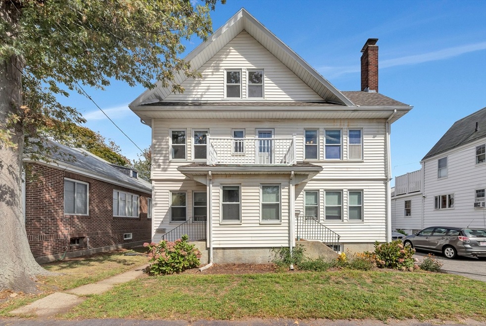 11-15 Kings Beach Terrace unit 15, Swampscott, MA 01907 - photo 1