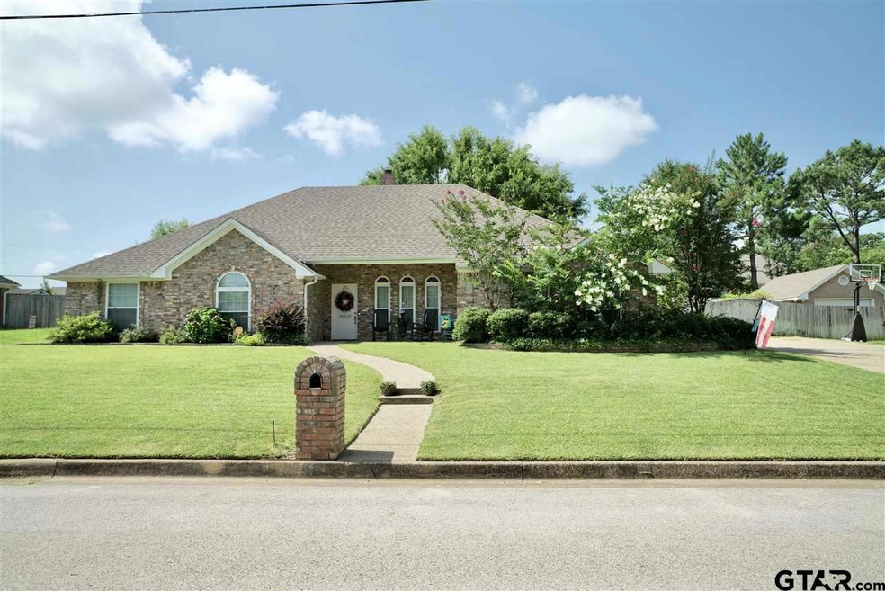 1527 1527 Luann, Tyler, TX 75703 - photo 1