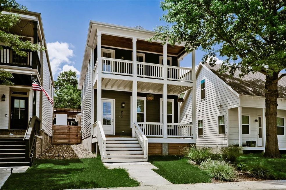 923 S Washington Ave, Fayetteville, AR 72701 - photo 1