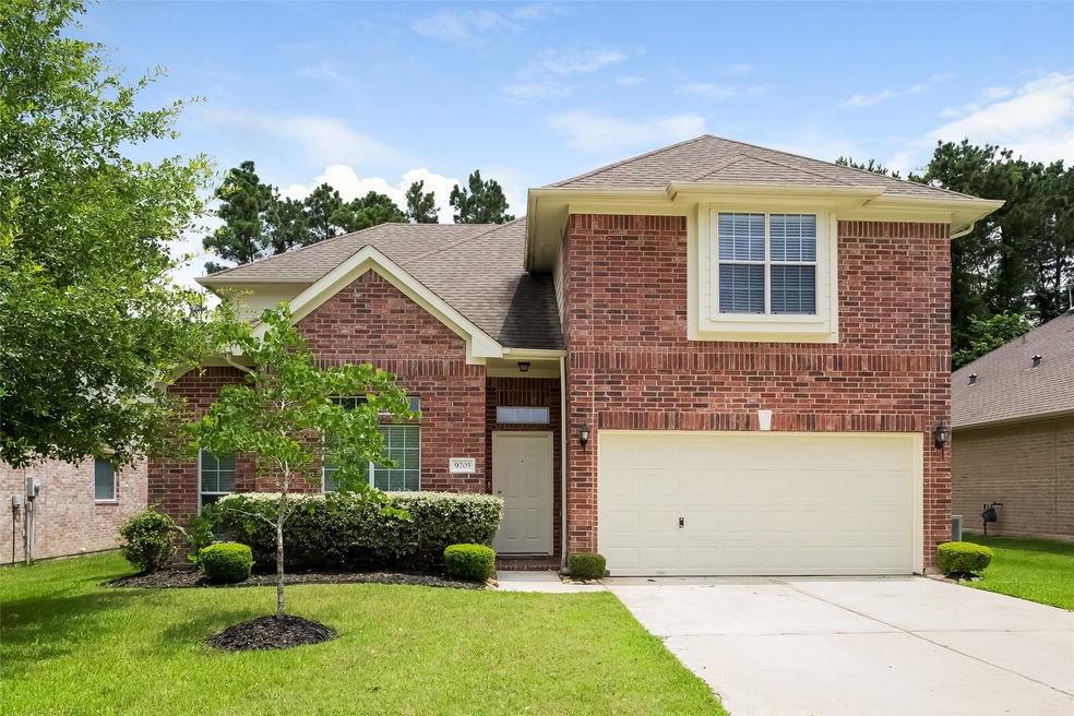 9203 Hidden Lake E, Magnolia, TX 77354 - photo 1