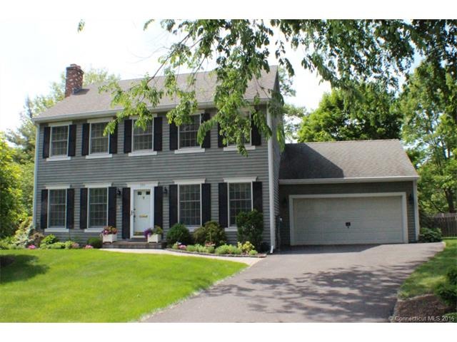 130 Middlebrook Rd, West Hartford, CT 06119 - photo 1