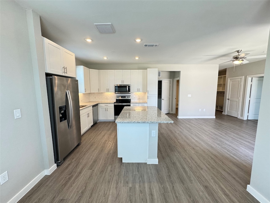 PHOTOS MAY BE OF SIMILAR UNIT OR LAYOUT