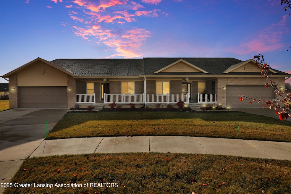 1723 Chippewa Way, Mount Pleasant, MI 48858 - photo 1