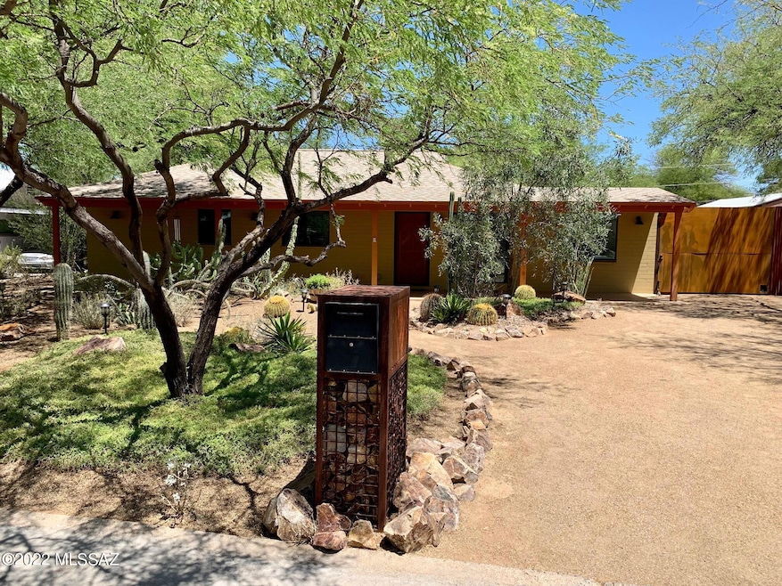 4765 E Montecito St, Tucson, AZ 85711 - photo 1
