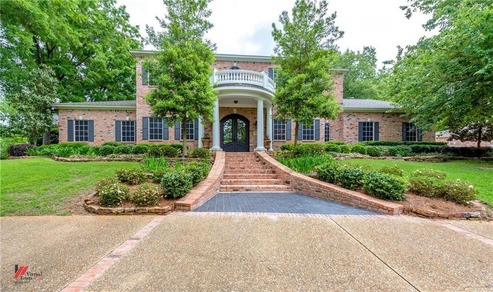 Located in a one of Shreveport’s finest subdivisio