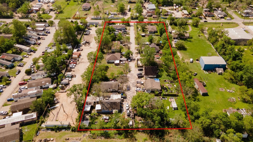 7002 Chippewa Blvd, Houston, TX 77086 - photo 1