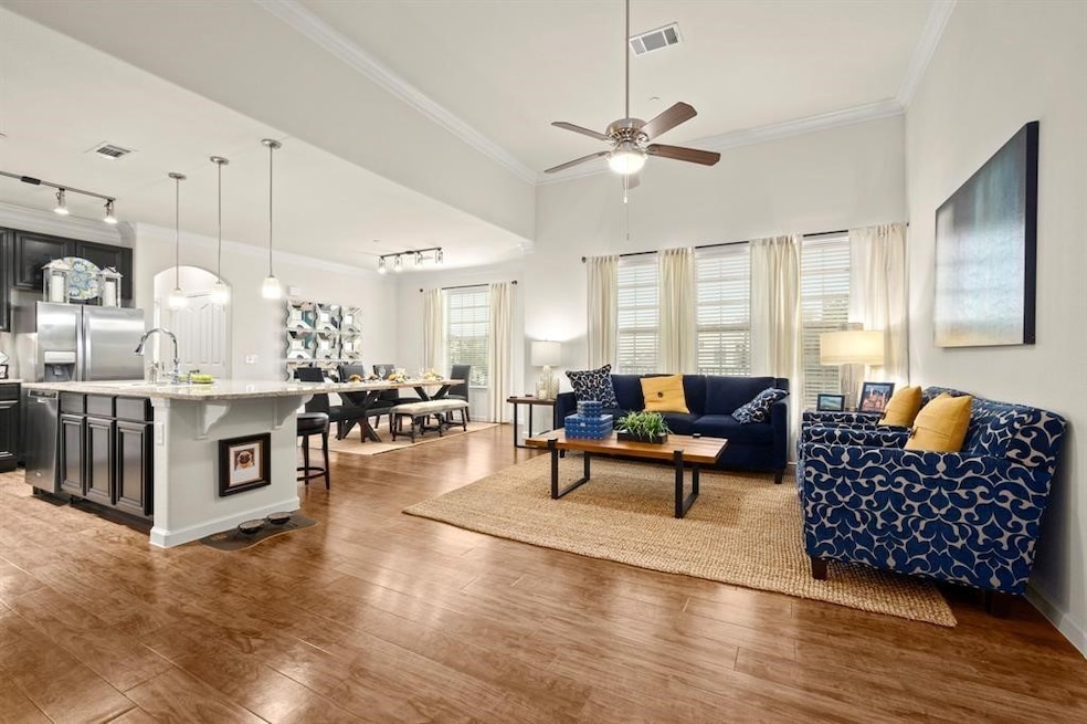 4 BEDROOM TOWNHOUSE/ 2 CAR ATTACHED GARAGE-Units f