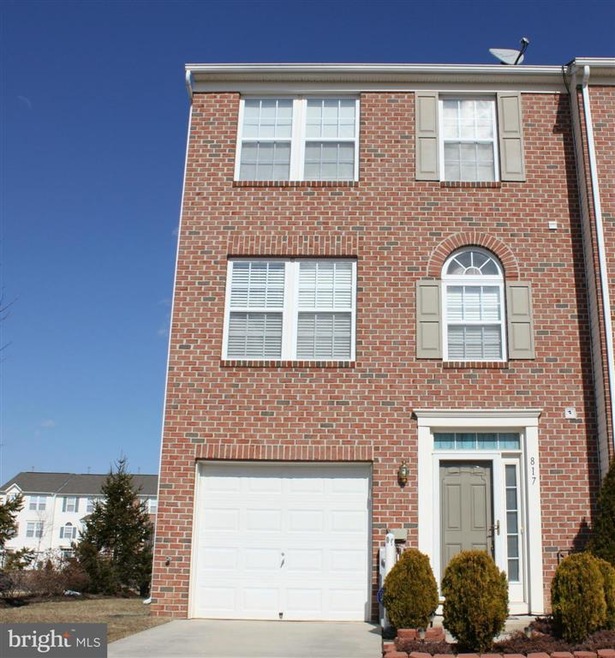 817 Tipton Rd, Middle River, MD 21220 - photo 1