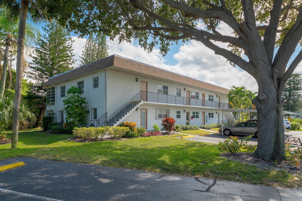 2950 SE Ocean Blvd unit 2-4, Stuart, FL 34996 - photo 1