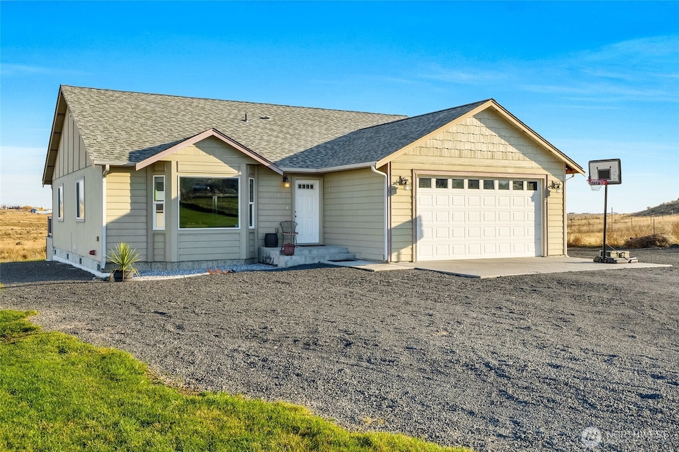 8903 Stonecrest Rd NE, Moses Lake, WA 98837 - photo 1