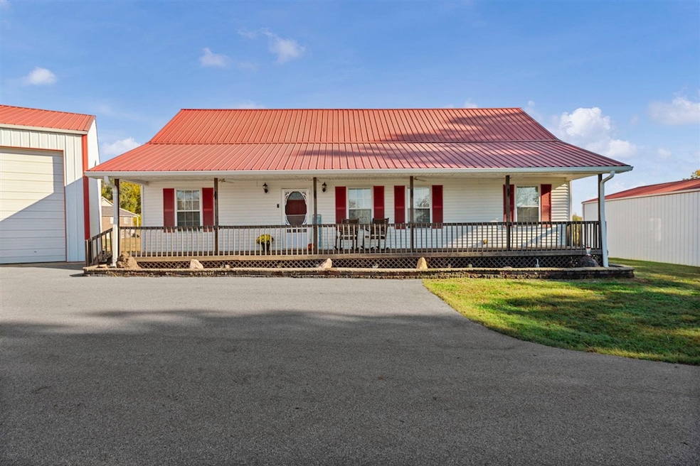 For Sale $464,800 • Co-Listing Agent