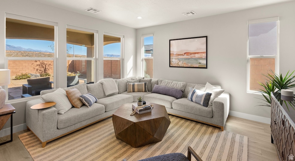 4712 2820 S, Hurricane, UT 84737 - photo 1